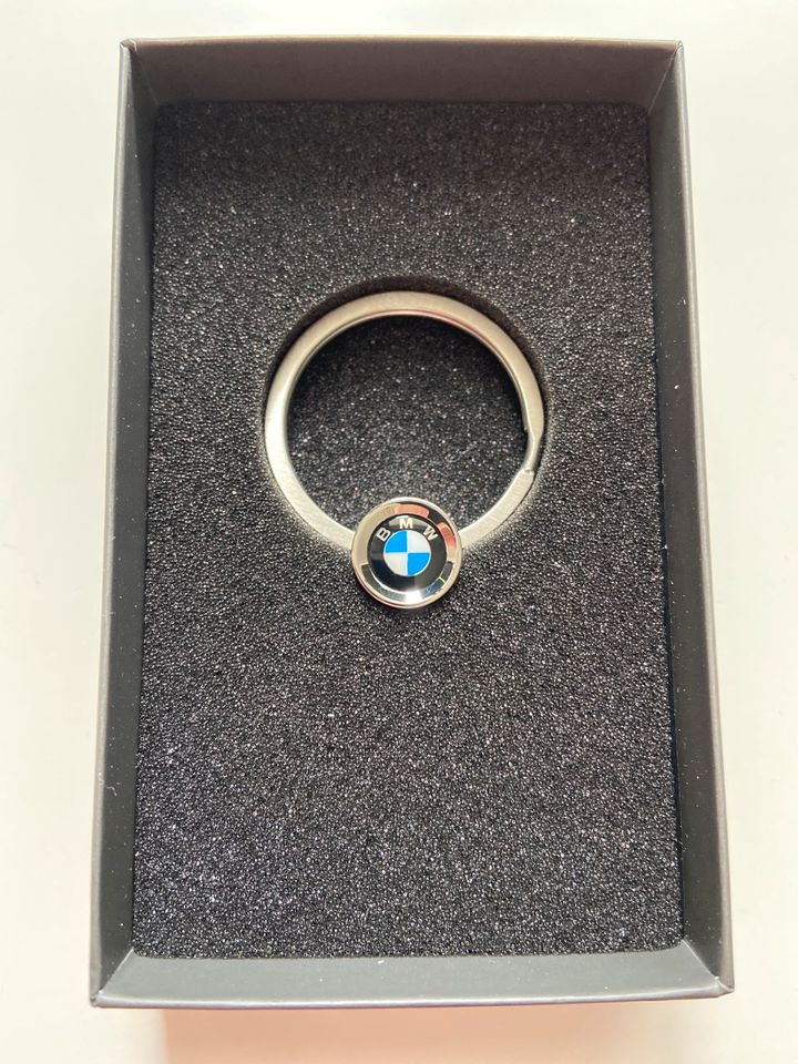 *Festpreis* BMW Keyring Logo Schlüsselanhänger NEU in Dortmund