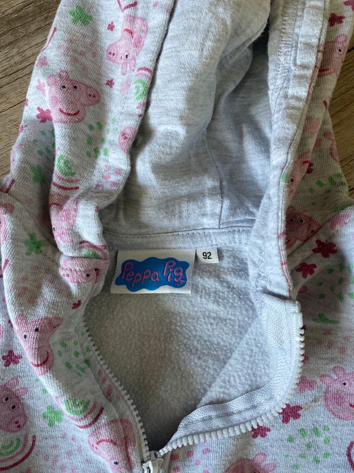 Mädchen Sweatjacke große 92 Peppa Wutz in Egelsbach