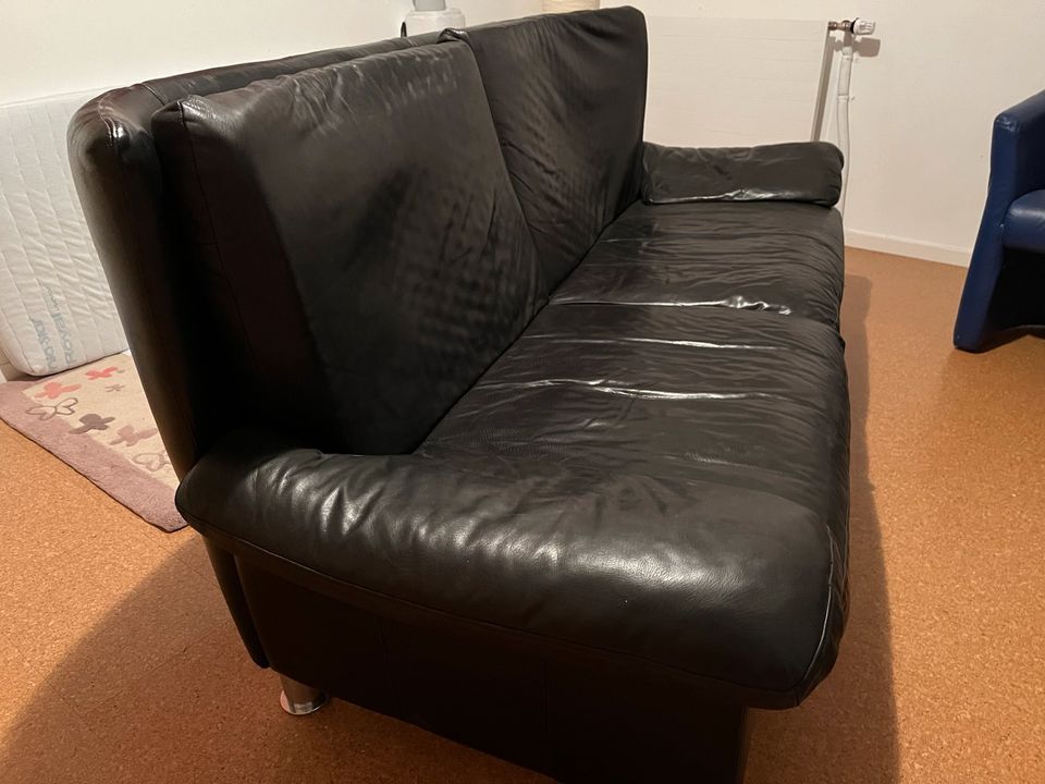 Ledersofa schwarz in Tamm