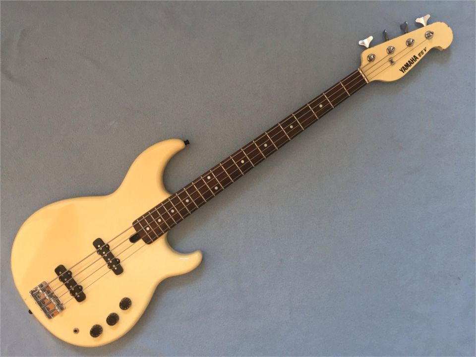 Yamaha BB V Bass, 40 Jahre alt, Vintage Jazz Bass, Youtube, JAPAN in Witten