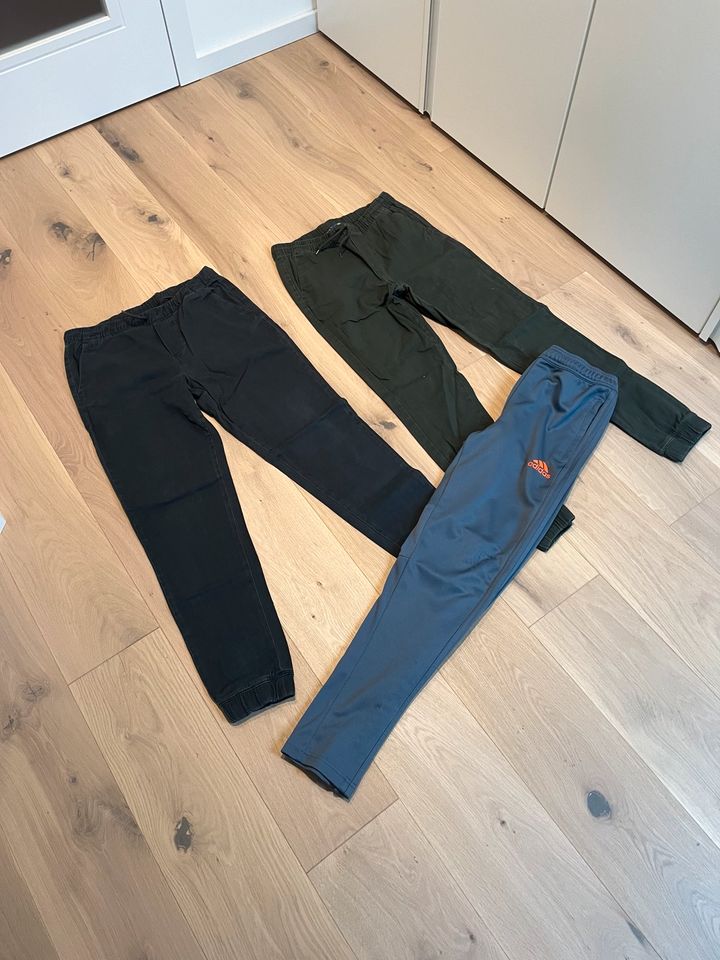 Jack and Jones und Adidas Jungen Hose gr. 164/170 in Zeven