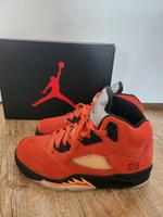 Nike Air Jordan 5 Retro Damen Sneaker Größe 38 Neu OVP Hessen - Herborn Vorschau