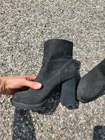 Schwarze Stiefeletten 39 gefüttert Kr. Dachau - Bergkirchen Vorschau