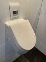 Villeroy & Boch Verity Design Urinal mit Deckel Nordrhein-Westfalen - Niederkassel Vorschau