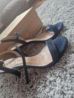 Absatzschuhe "UNISA" 37 Niedersachsen - Barsinghausen Vorschau