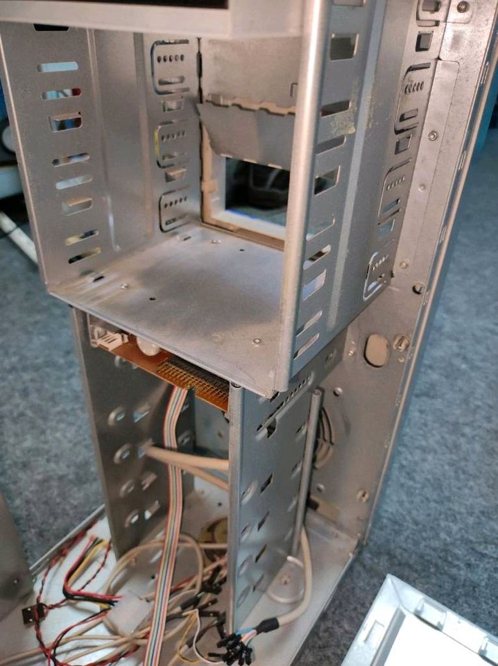 PC Gehäuse silber Metallic Computer in Bielefeld