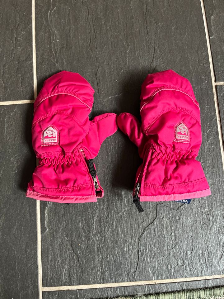 HESTRA Skihandschuhe Kinder Größe 6 ( 134/140) in Rülzheim