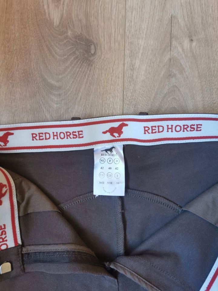 Reithose Red Horse Größe 42 neuwertig in Bad Liebenwerda