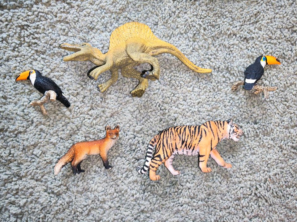 Set Konvolut Schleich Tiere Spielfiguren Tierfiguren Tiger Bär in Mickhausen