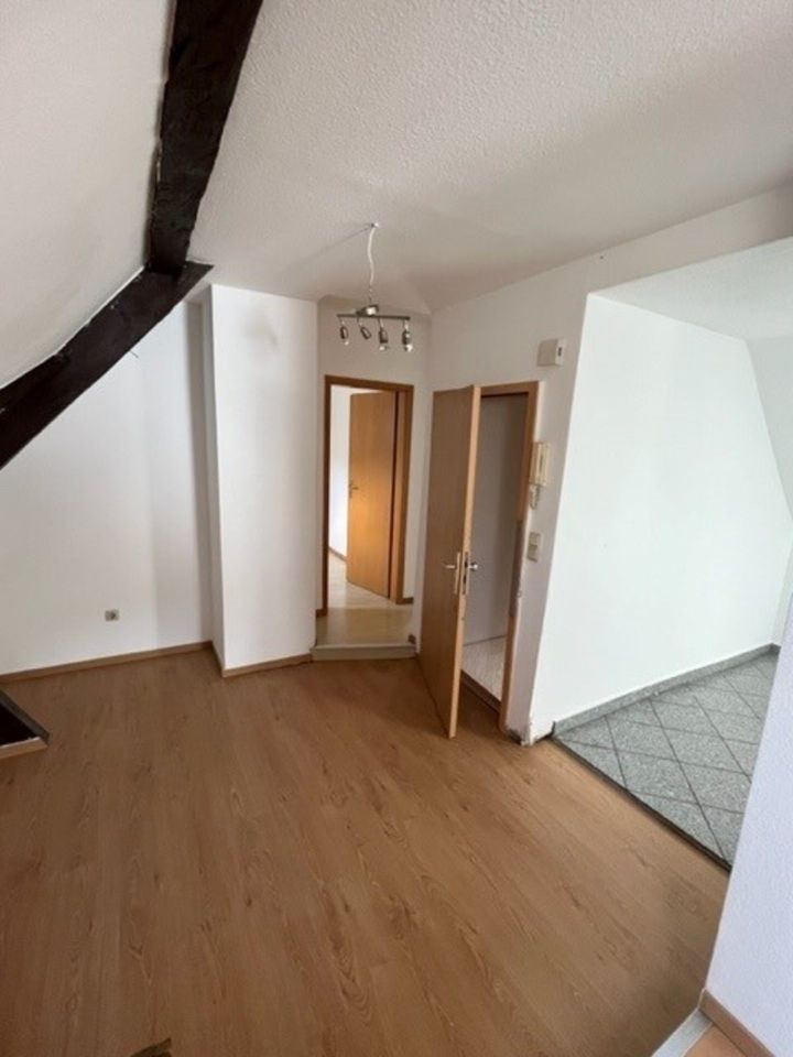 2-Zi Dachgeschosswohnung *Altbau* in Engelskirchen-Wiehlmünden ab sofort zu vermieten in Engelskirchen