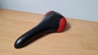 Selle Royal Fahrrad Sattel schwarz/rot Rennrad Trekking City Bike Köln - Humboldt-Gremberg Vorschau