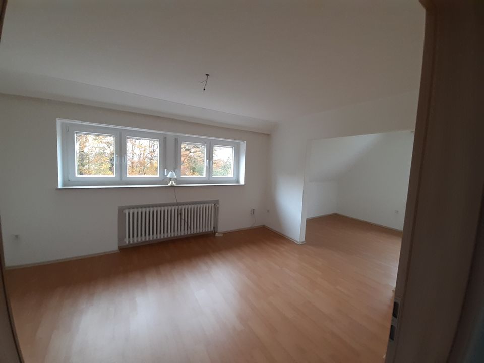 Wohnung im OG eines 2 Familienhauses in Detmold, ruhige Lage in Horn-Bad Meinberg