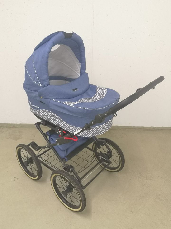 Kinderwagen 3 in 1 blau in Flöha 