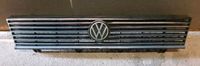 VW Passat 32b Santana Grill Kühlergrill Niedersachsen - Coppenbrügge Vorschau