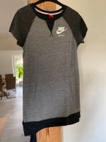 Nike Kleid Gr. XS Schleswig-Holstein - Wanderup Vorschau