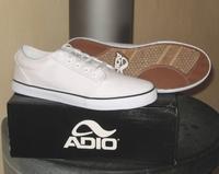Neu Adio Sneaker Skateboard Schuhe Sydney White Gr. 46 Nordrhein-Westfalen - Blomberg Vorschau