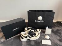 Chanel sneaker klassisch schwarz weiß 41 Berlin - Grunewald Vorschau