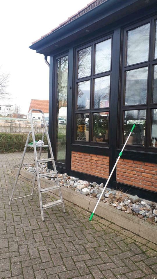 Glasreinigung/Fensterreinigung in Schwanewede