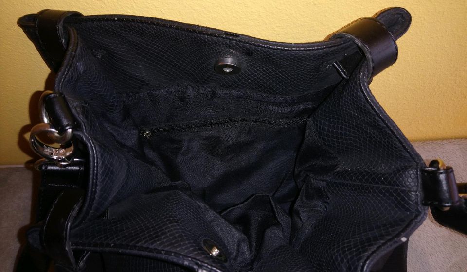 Schöne, praktische Handtasche für Damen, schwarz, TOP ZUSTAND! in Pirmasens