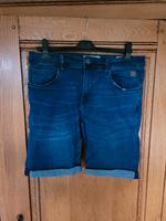 Herren Short,Gr. M, Firma Blend,Jeans mit Aufschlag,nie getragen Nordrhein-Westfalen - Bedburg Vorschau