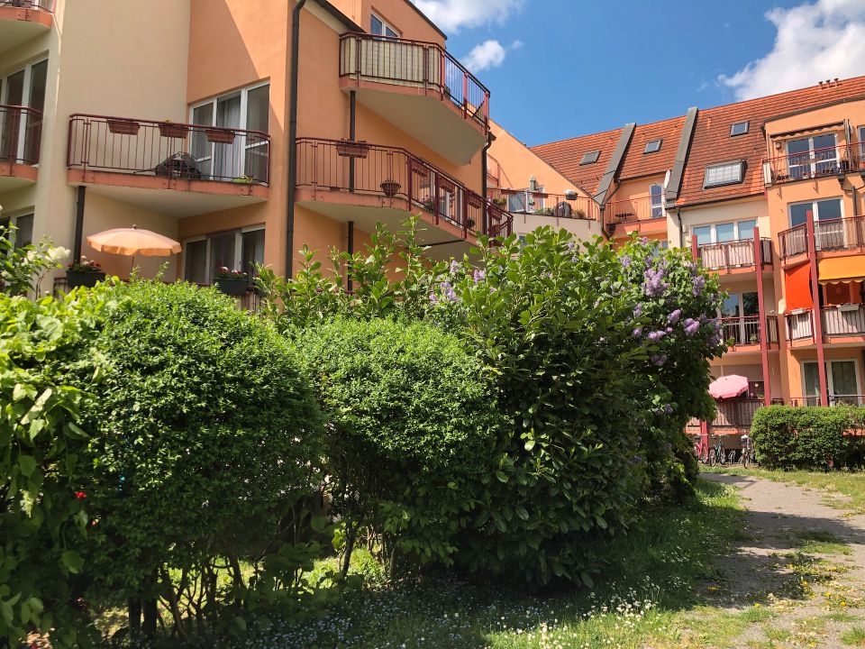 Beliebte Wohnlage am Wasser mit Terrasse und Tiefgaragenstellplatz in Leipzig