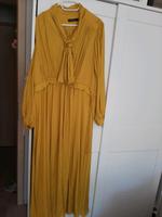 Mega Kleid von Marc Cain N4 seidig schimmernd Rostock - Südstadt Vorschau