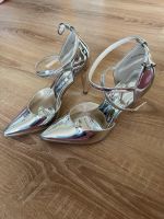 Silberne catwalk heels Häfen - Bremerhaven Vorschau