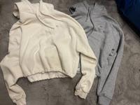 2x Smilodox Crop Zip Hoodie Grau Creme Weiß Sweatshirt Cropped L Nordrhein-Westfalen - Bedburg Vorschau