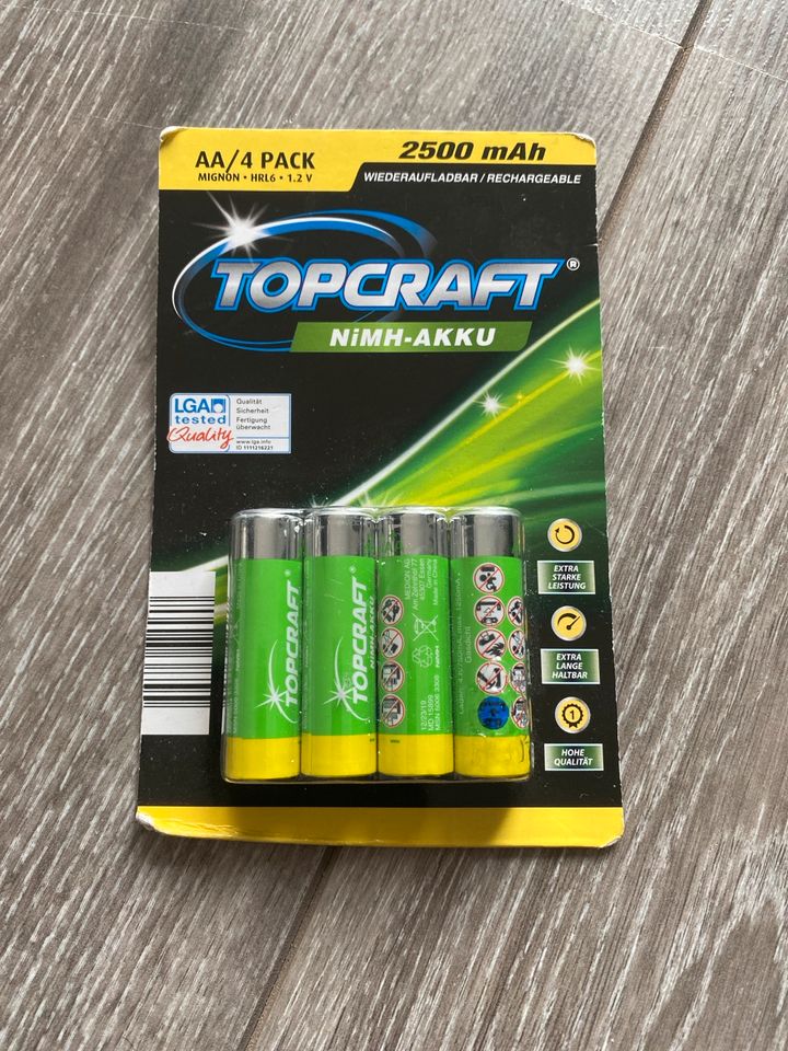 TOPCRAFT AA 2500 mAh Akku wiederaufladbar NEU OVP in Hamburg