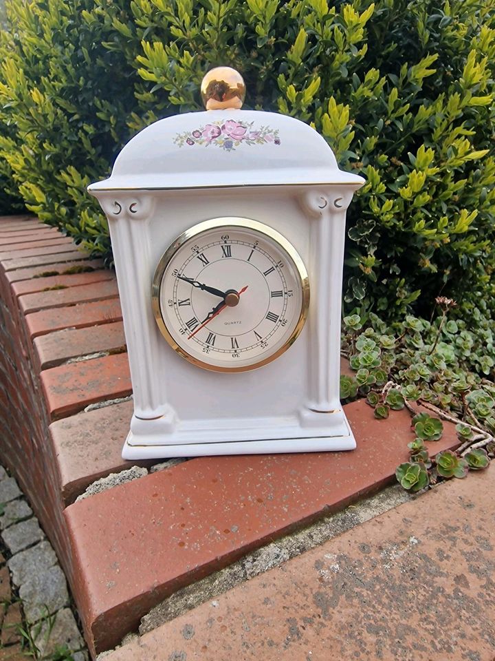 Porzellan Standuhr Uhr Dekoration Shabby chic vintage alt rosa in Ibbenbüren