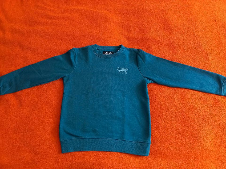 Pullover/ Hoodie Jungen Gr. 146/152 in Bingen