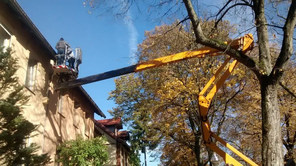 Maler arbeiten Hubsteiger Arbeitsbühne  mieten malerarbeiten in Berlin