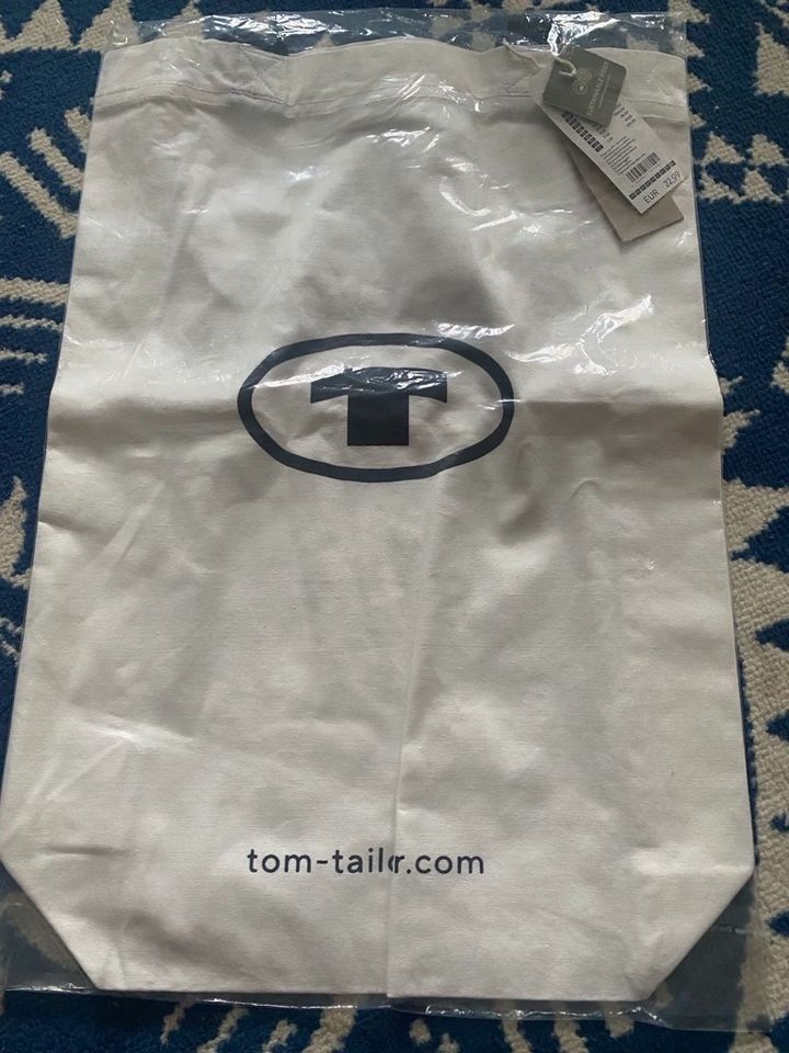 Tom Tailor Sweatshirt Pulli und Stofftasche  Beutel Neu in Berlin