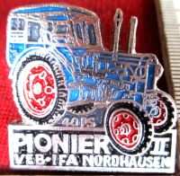 VEB IFA Nordhausen PIONIER II Trecker Traktor Abzeichen Orden DDR Niedersachsen - Hoya Vorschau