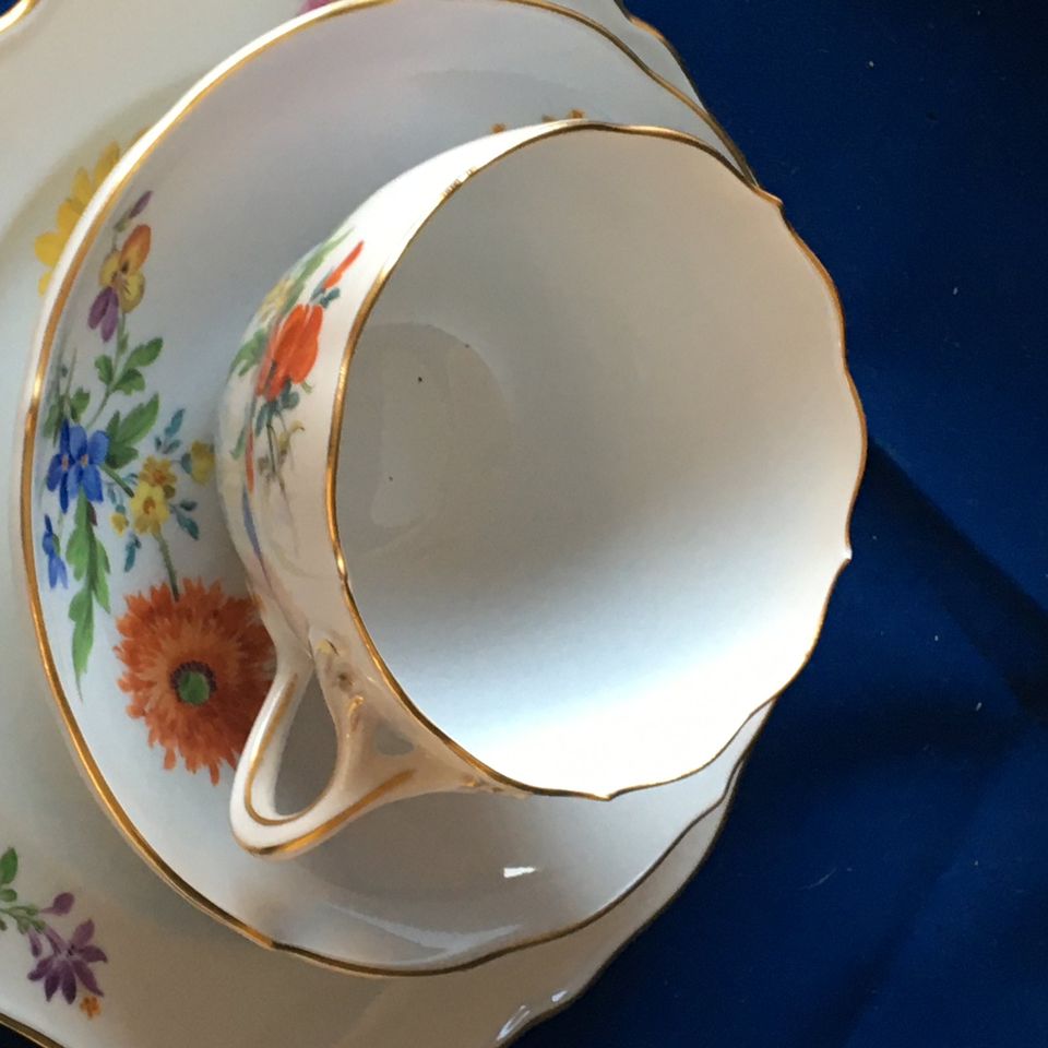 Meissen Kaffeeservice Bunte Blume 6 Pers. 22 Teile 1.Wahl/194.4 in Berlin