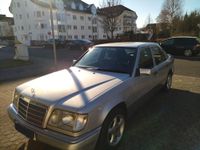 Mercedes E230 W124 06/93 Oldtimer Rheinland-Pfalz - Montabaur Vorschau