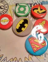 DC Comics Logo Buttons Superman Batman Flash OVP Berlin - Mitte Vorschau