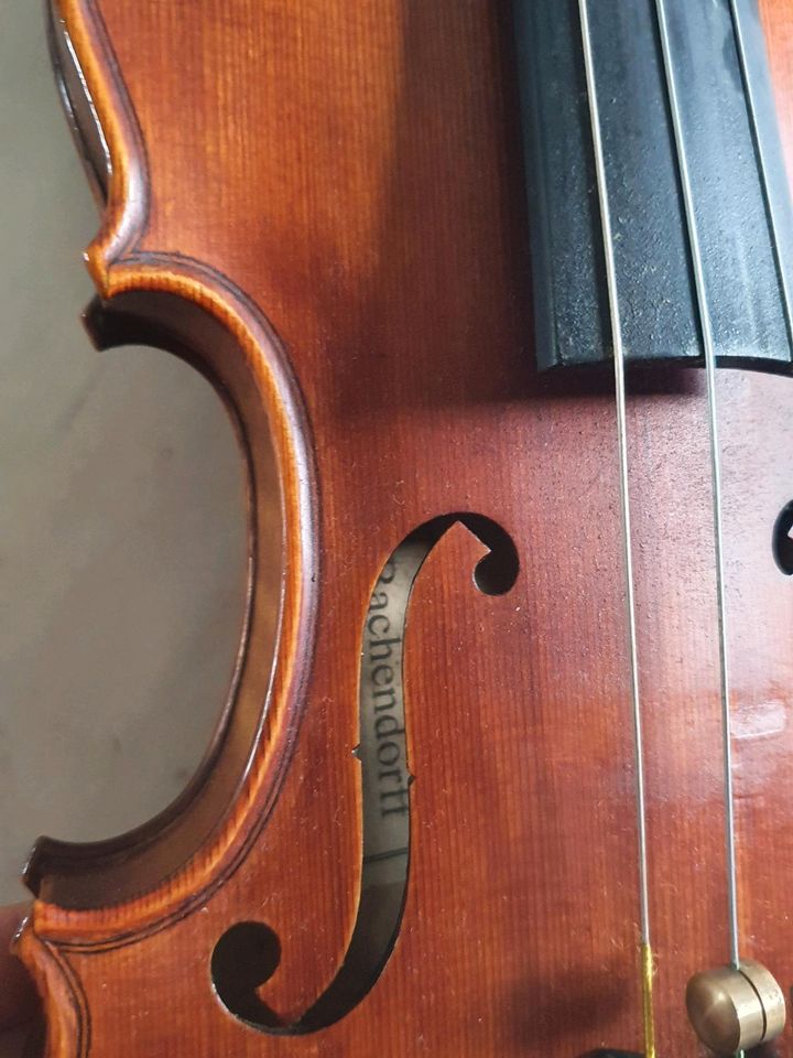 Bachendorff Geige RV505BH Series + Geigenbogen Perlmutt Fernambuk in Berlin