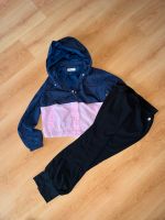 Sport Set Hose und Jacke 134 / 140 Mecklenburg-Vorpommern - Stralsund Vorschau