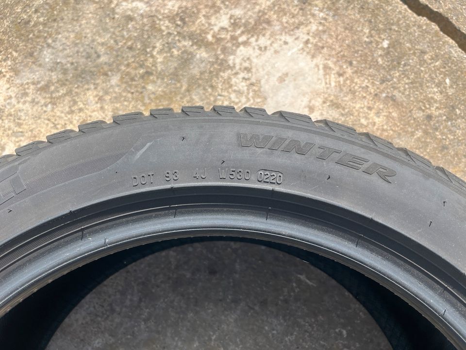 Winterreifen Pirelli Sottozero 3 - 245/45R18 in Bernsdorf b Hohenstein-Ernstthal