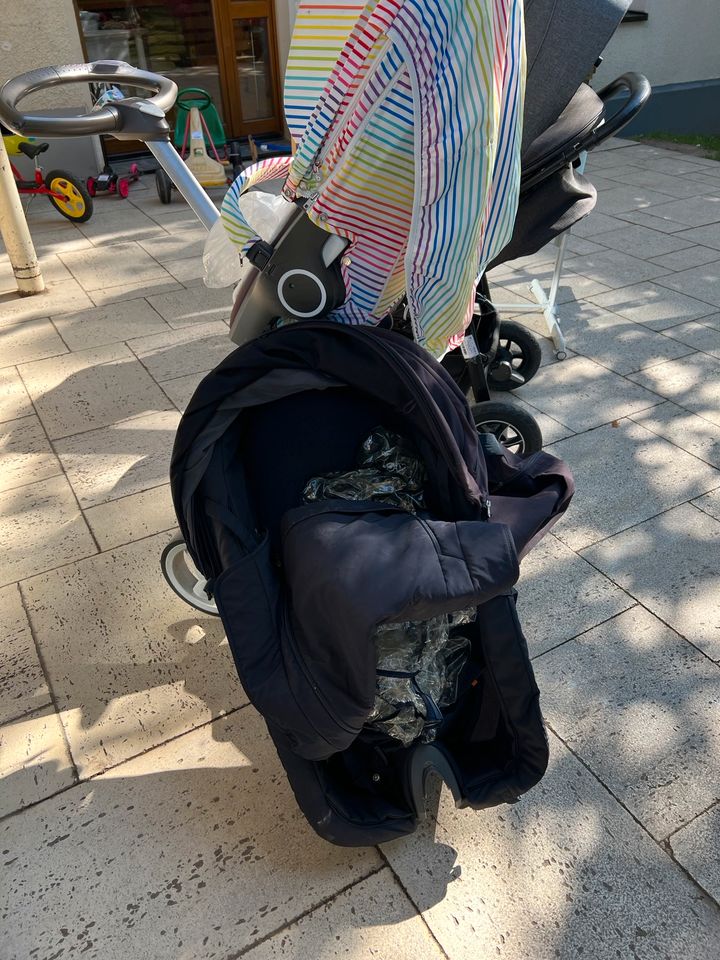 Stokke kinderwagen mit neu sommer stokke kit in Krefeld