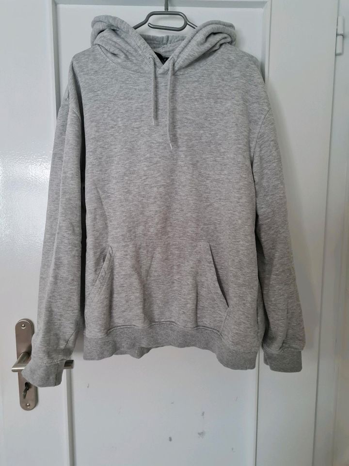 Hoodie Relaxed Fit/ H&M/ Größe L in Borgentreich