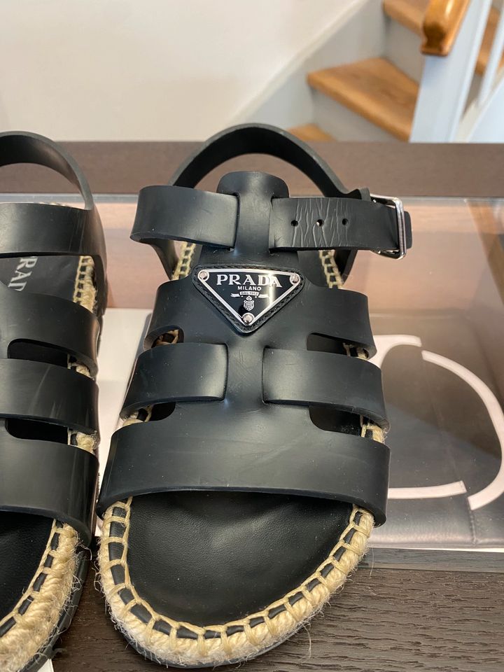 Prada Sandalen in Augsburg