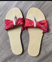 Flipflops Havaianas Zehentrenner Sandalen Schlappen rot Gr 41/42 Bayern - Landsberg (Lech) Vorschau