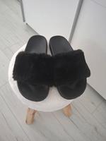 Damen Sandalen mit Plüschfigur Gr.41 Top! Bayern - Dörfles-Esbach Vorschau