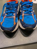 Turnschuh von Adidas gr US9 Gr 42 Bayern - Bad Endorf Vorschau