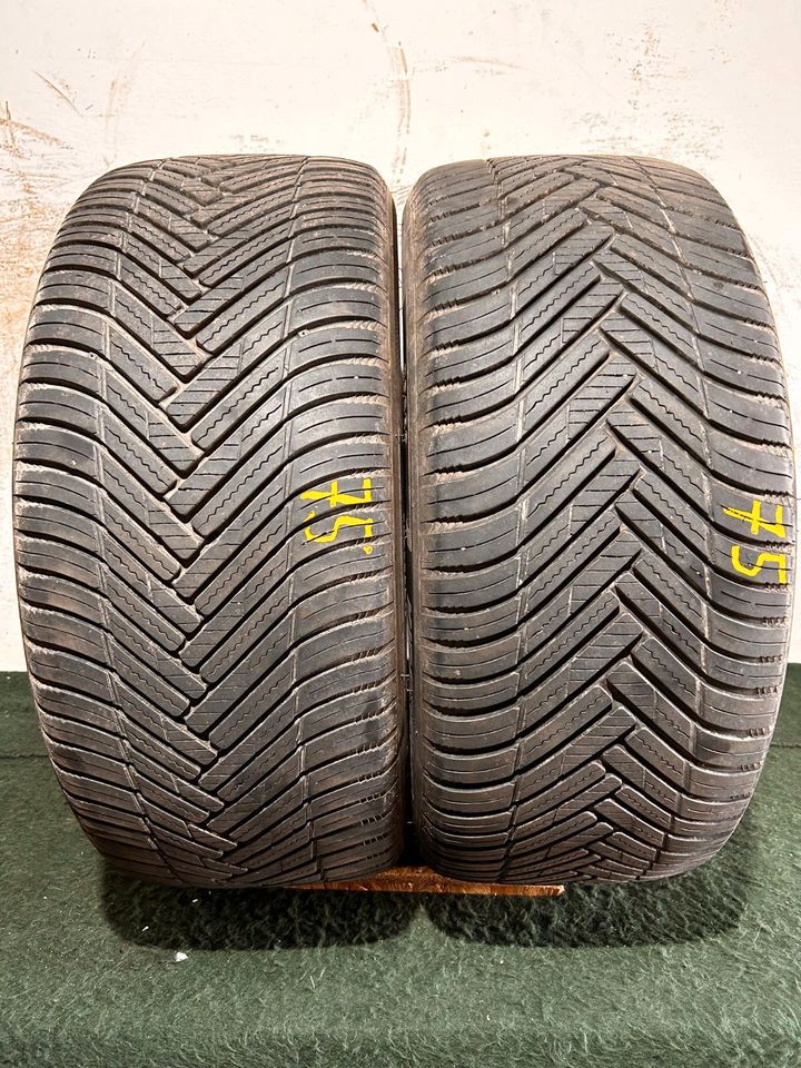 2xAllwetterreifen Hankook 235/45/R17 - 6,0mm - DOT 2920 - 97Y !! in Weißenfels