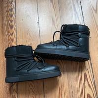 Stiefel Boots schwarz 40 Schneestiefel Teddyfell H&M Neu! Inuikii Altona - Hamburg Groß Flottbek Vorschau
