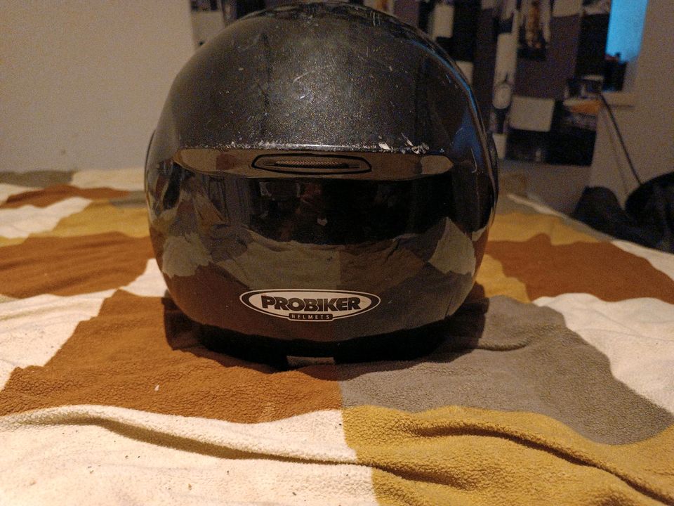 Motorrad Helm in Aschau im Chiemgau