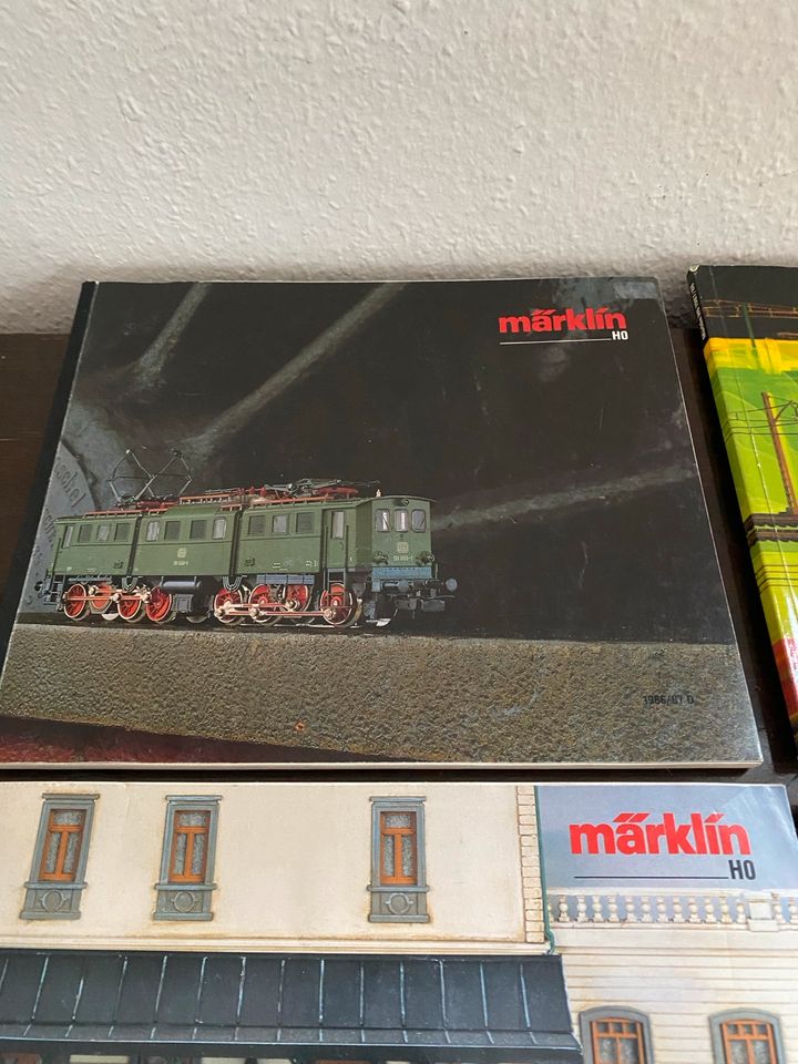 Märklin Kataloge HO 1986/87 87/88 88/89 89/90 in Augsburg